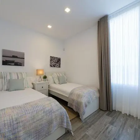 Playa Blanca Sleeps 6 Pool Air Con Wifi פלאיה בלנקה